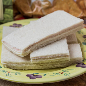 Sandwich de Miga Jamón y Queso / Ham and Cheese Sandwich